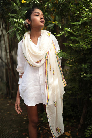 How to Eat a Passion Fruit Handloom Organic Cotton Stole